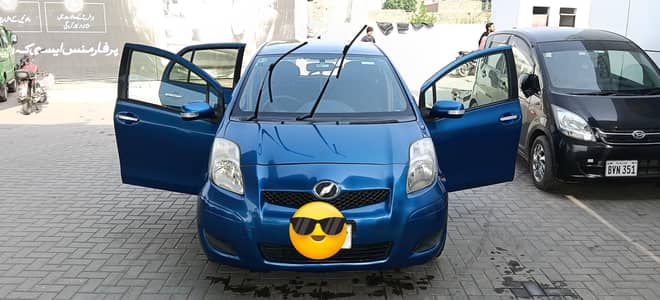 Toyota Vitz 2010-2014