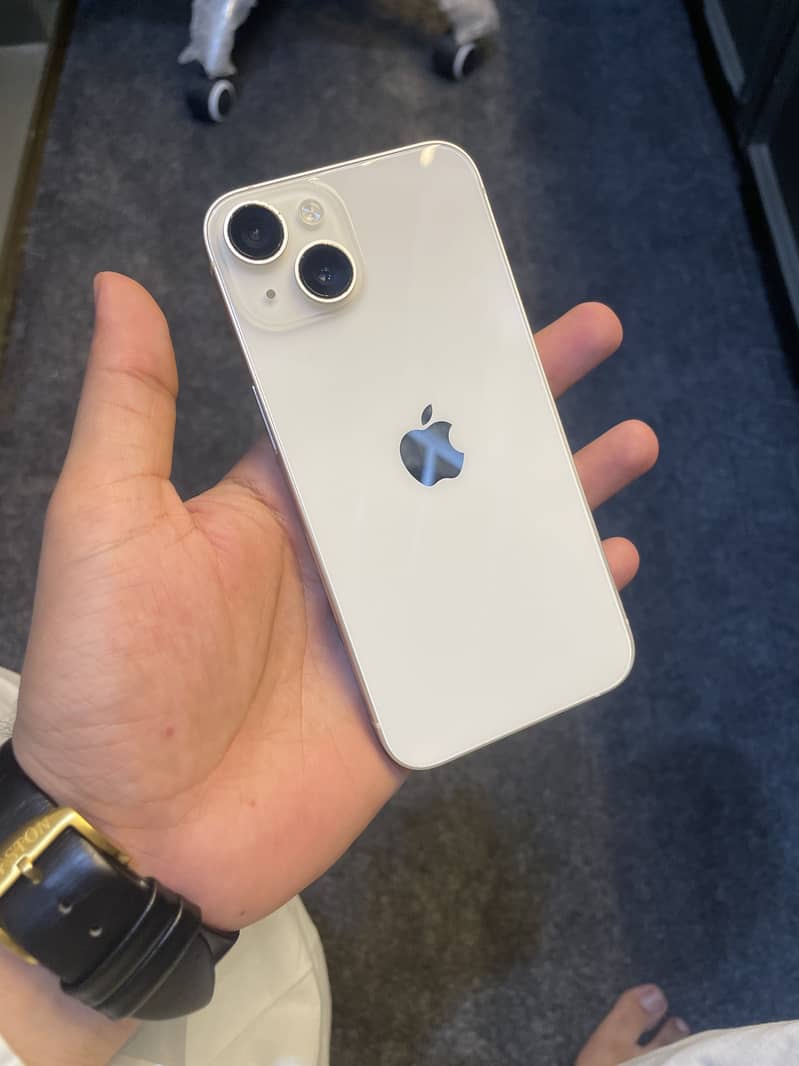 Apple iPhone 14 0