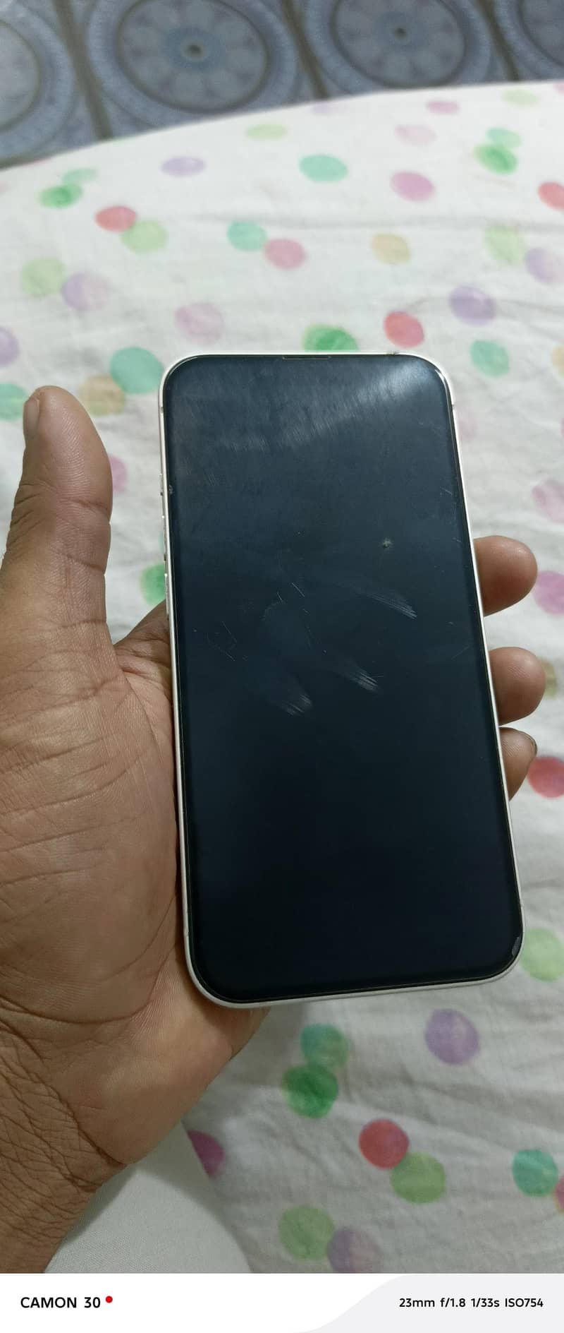 Apple iPhone 13 2