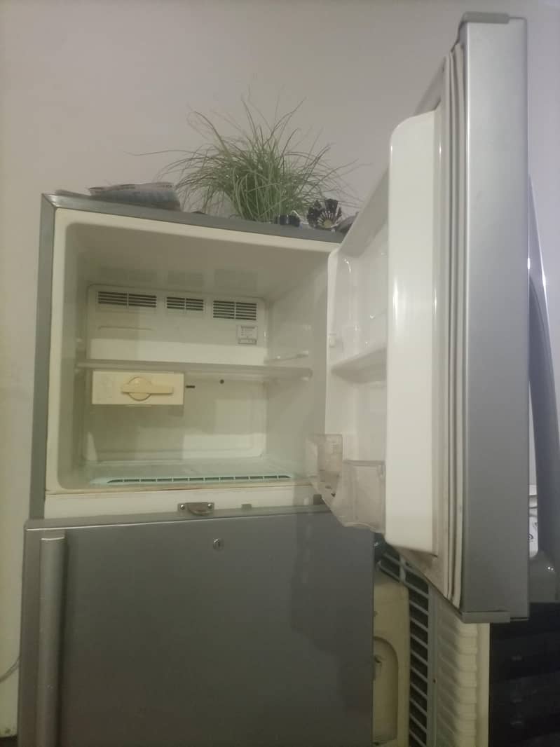 fridge 4
