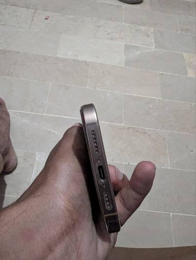 Apple iPhone 16 Pro Max