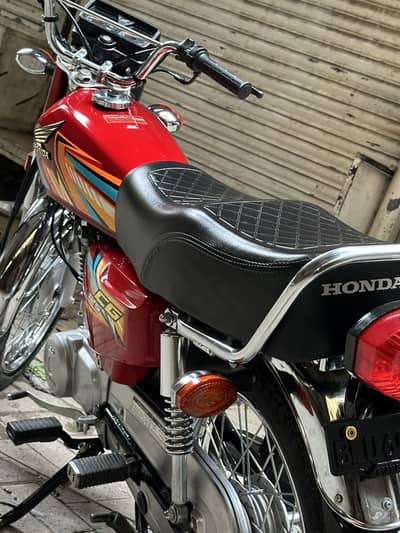 Honda 125 25/26 model all ok original tanki tapy