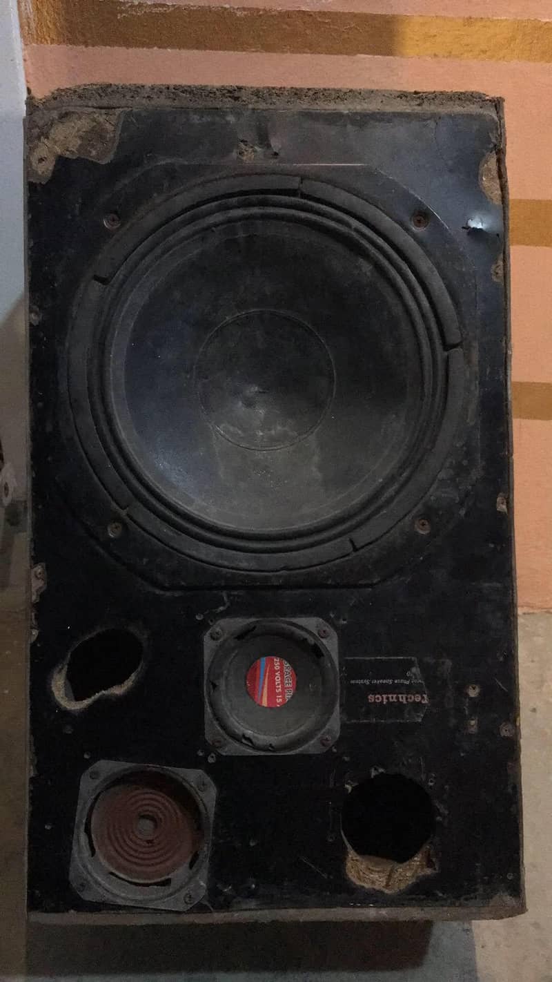 amplifier 1