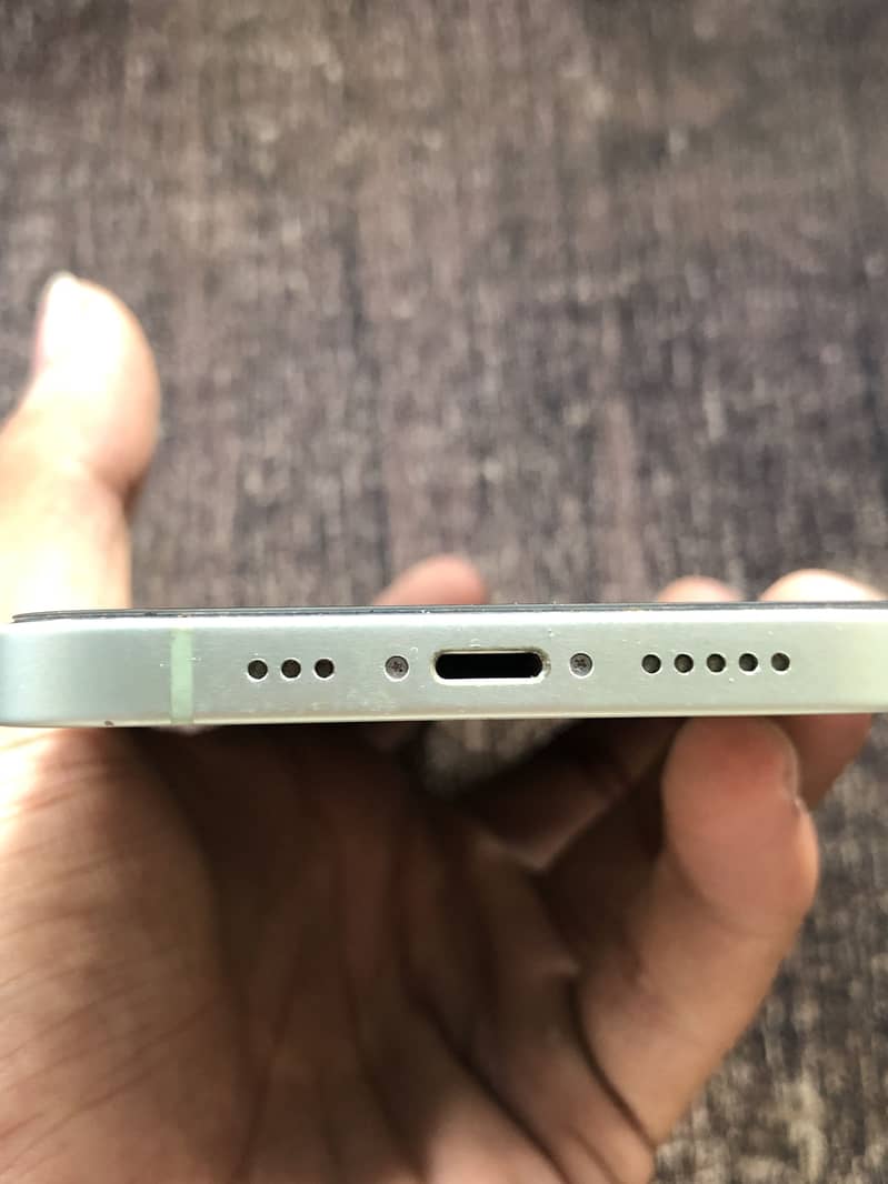 Apple iPhone 12 2
