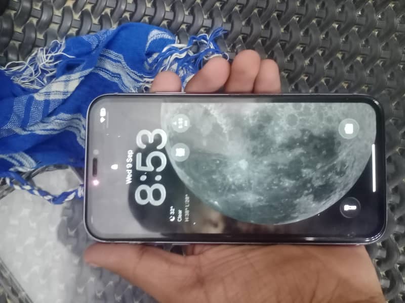 Apple iPhone 11 2