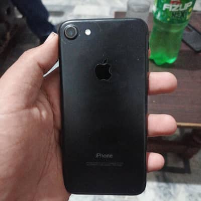 Apple iPhone 7