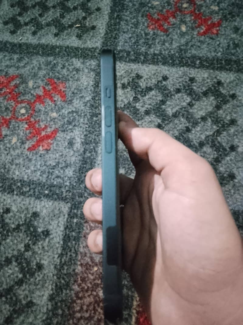 Apple iPhone 14 1