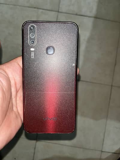 Vivo V19