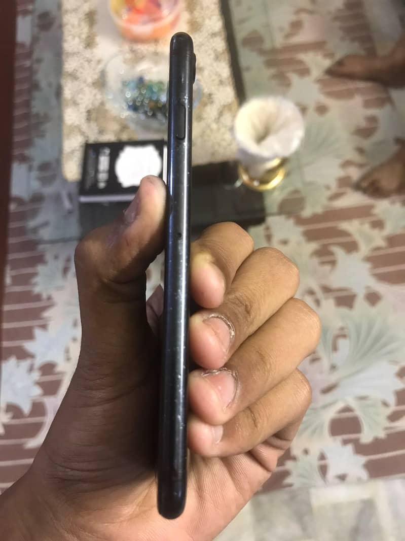 Iphone 7 4
