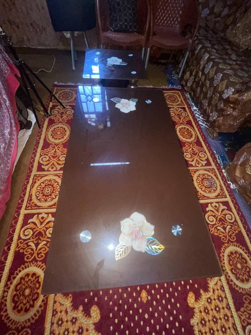 3 tables frame 3