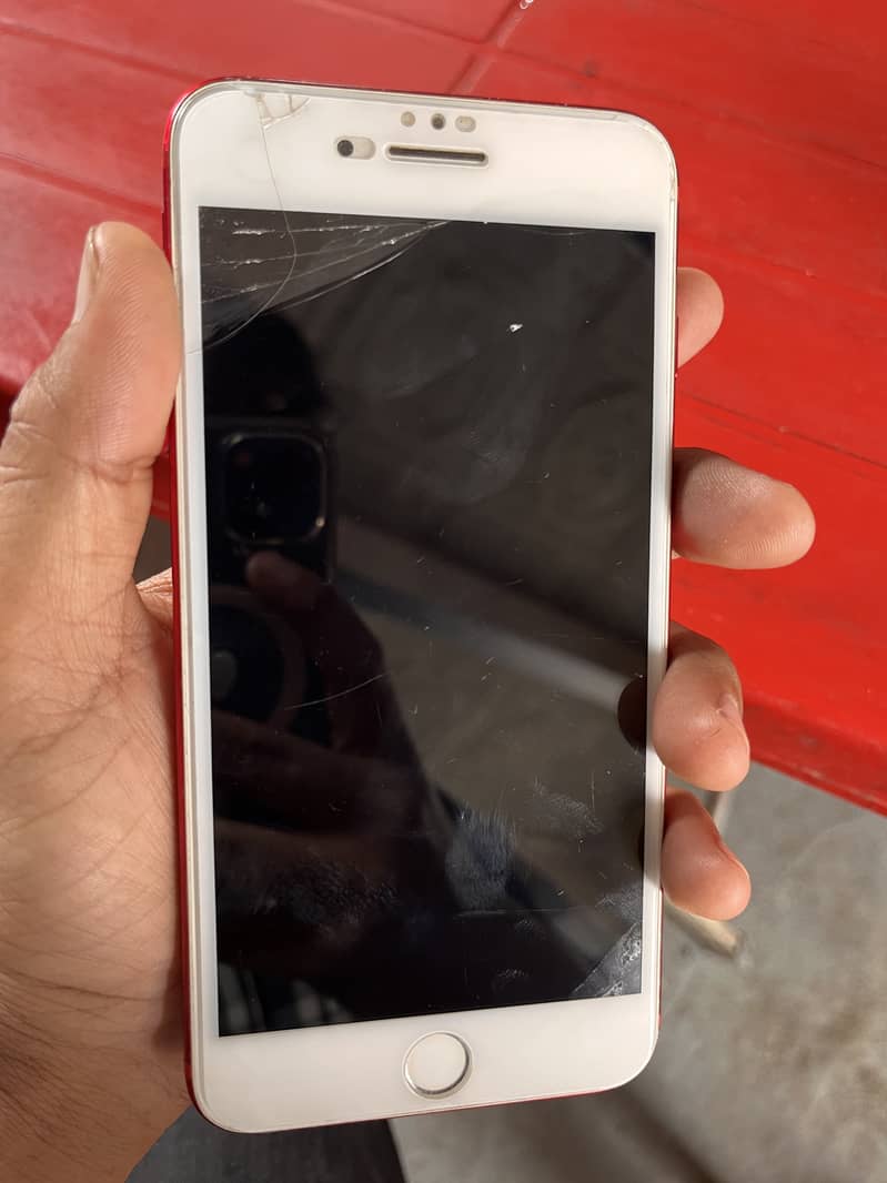 Apple iPhone 7 Plus 1