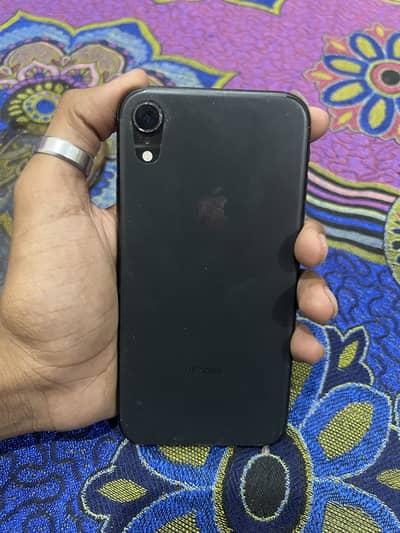 Apple iPhone XR
