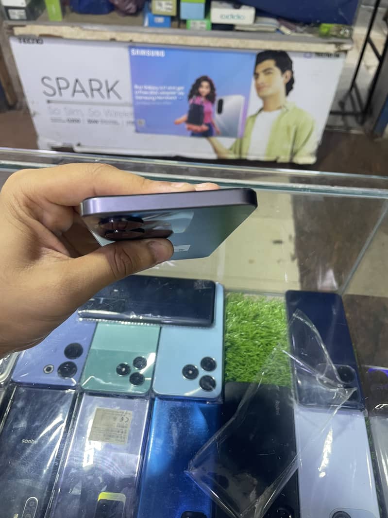 Realme Note 60x 3