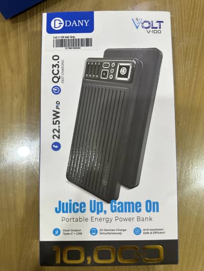 10,000 mAh Power Bank – 10/10 Condition – Exchange with wireless P. B