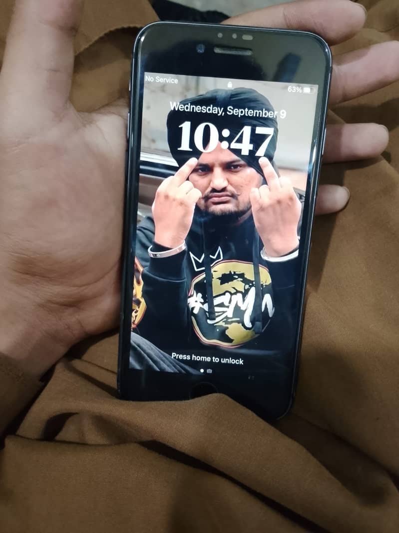 Apple iPhone 8 2