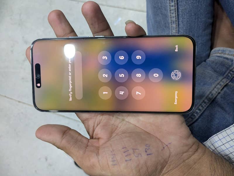 Tecno Spark 40 pro Plus 1