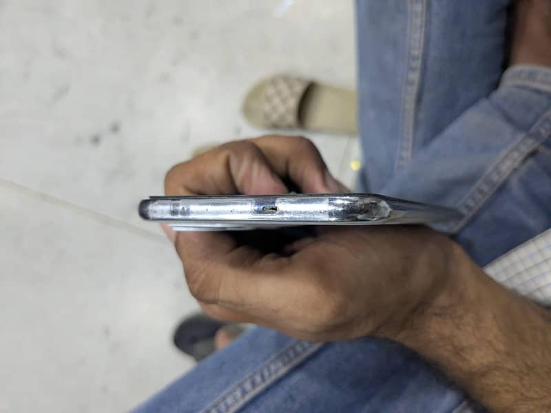 Tecno Spark 40 pro Plus 4