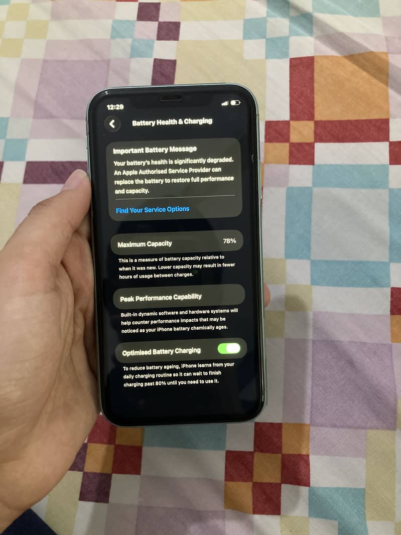 Apple iPhone 11 7