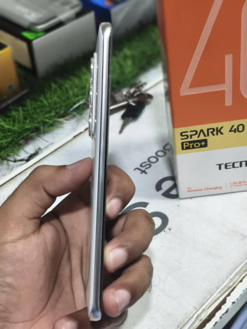 Tecno Spark 40pro Plus 1