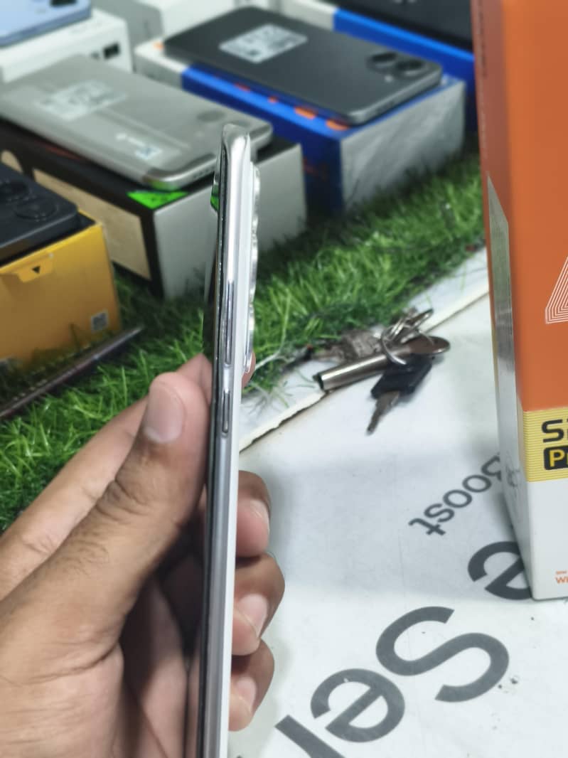 Tecno Spark 40pro Plus 2