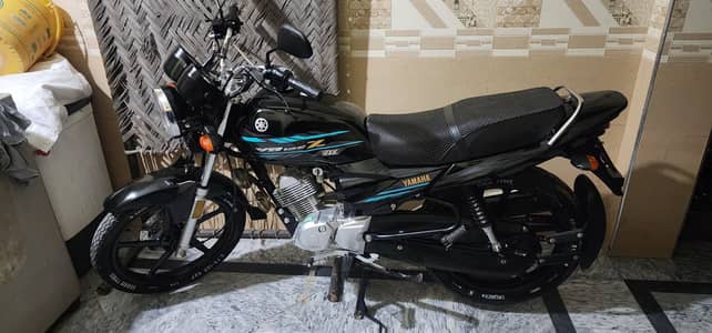 yamaha YBZ/YBR DX 2022/23 Model black color