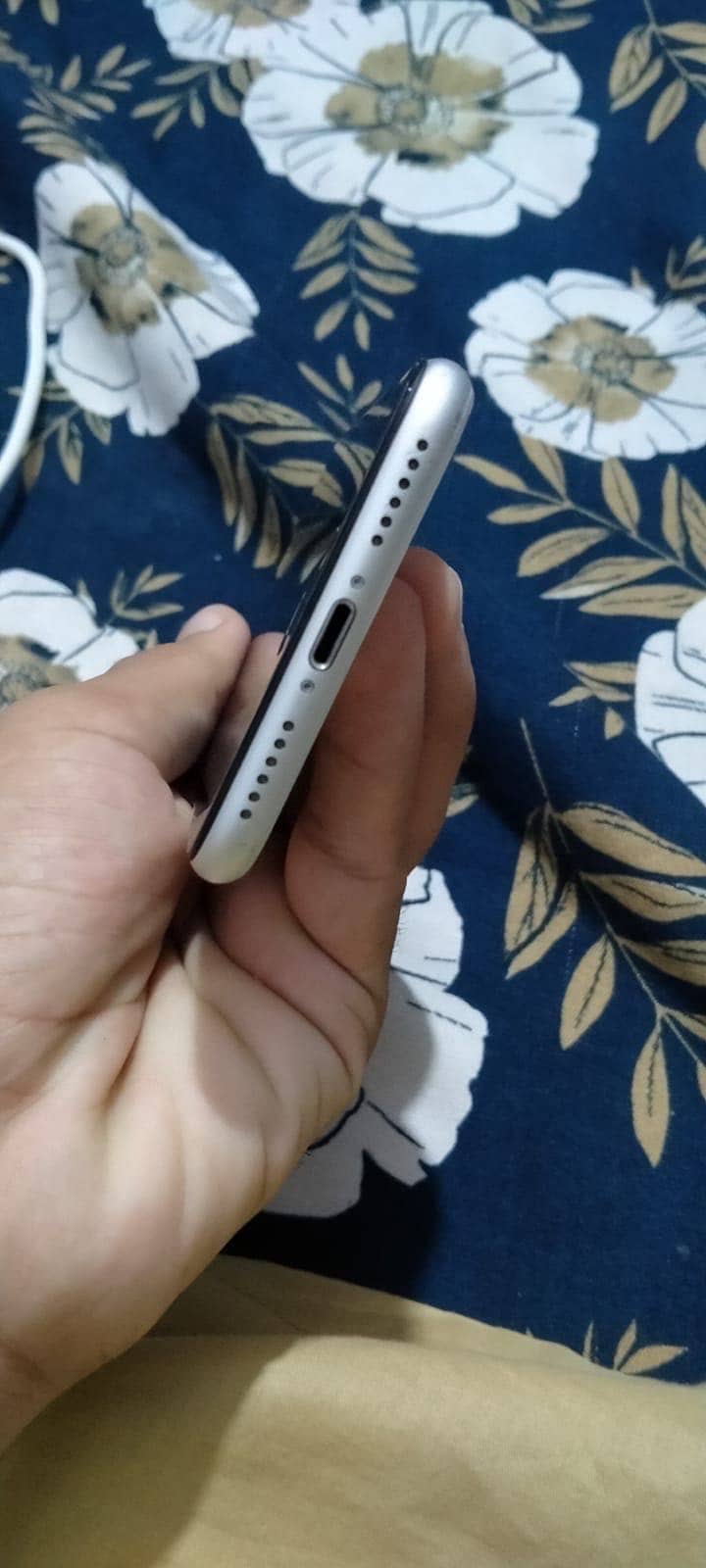 Apple iPhone SE 4