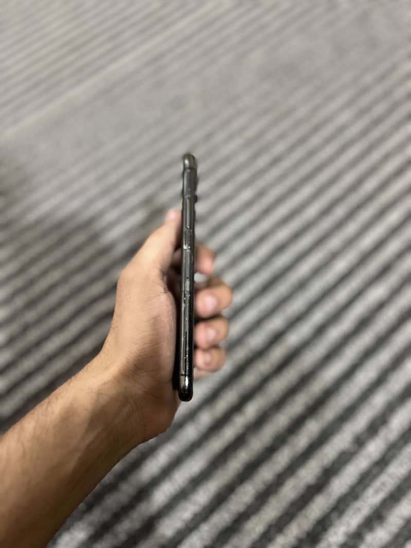 Apple iPhone X 2