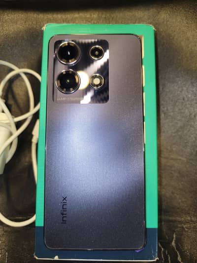 Infinix Note 30