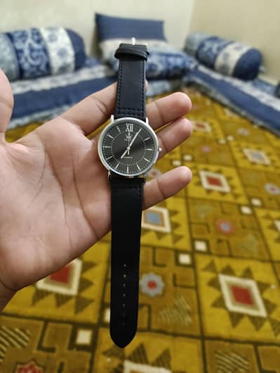 BEST BLACK STRAP WATCH REALY I LIKE THIS EDITION
