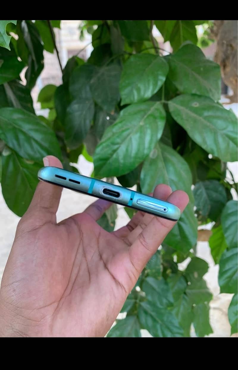 One Plus 8T 1