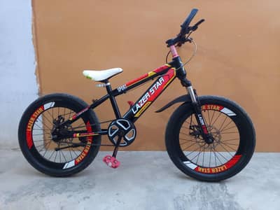 Cyecle 10/10 New Condition