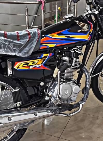 HONDA CG 125 2027 MODLE FOR SALE new not usde