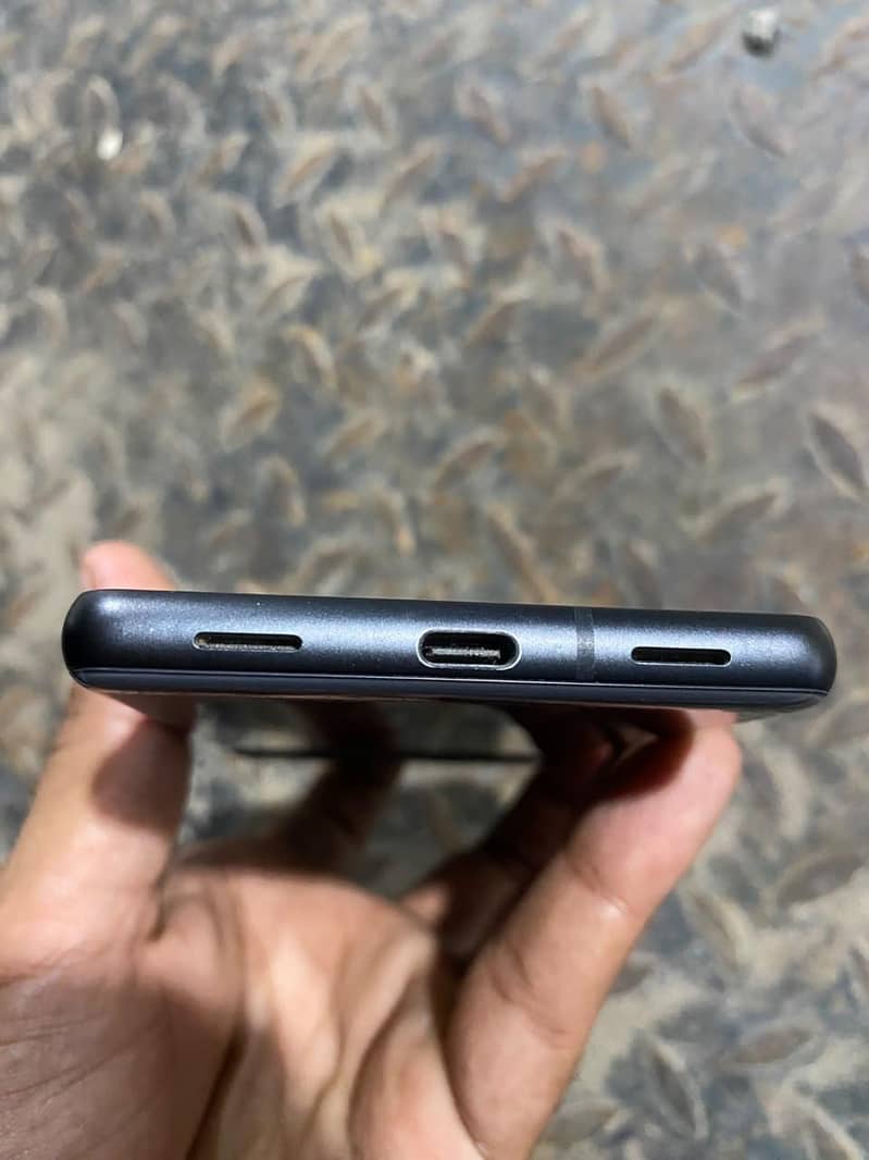 Google Pixel 7a 2