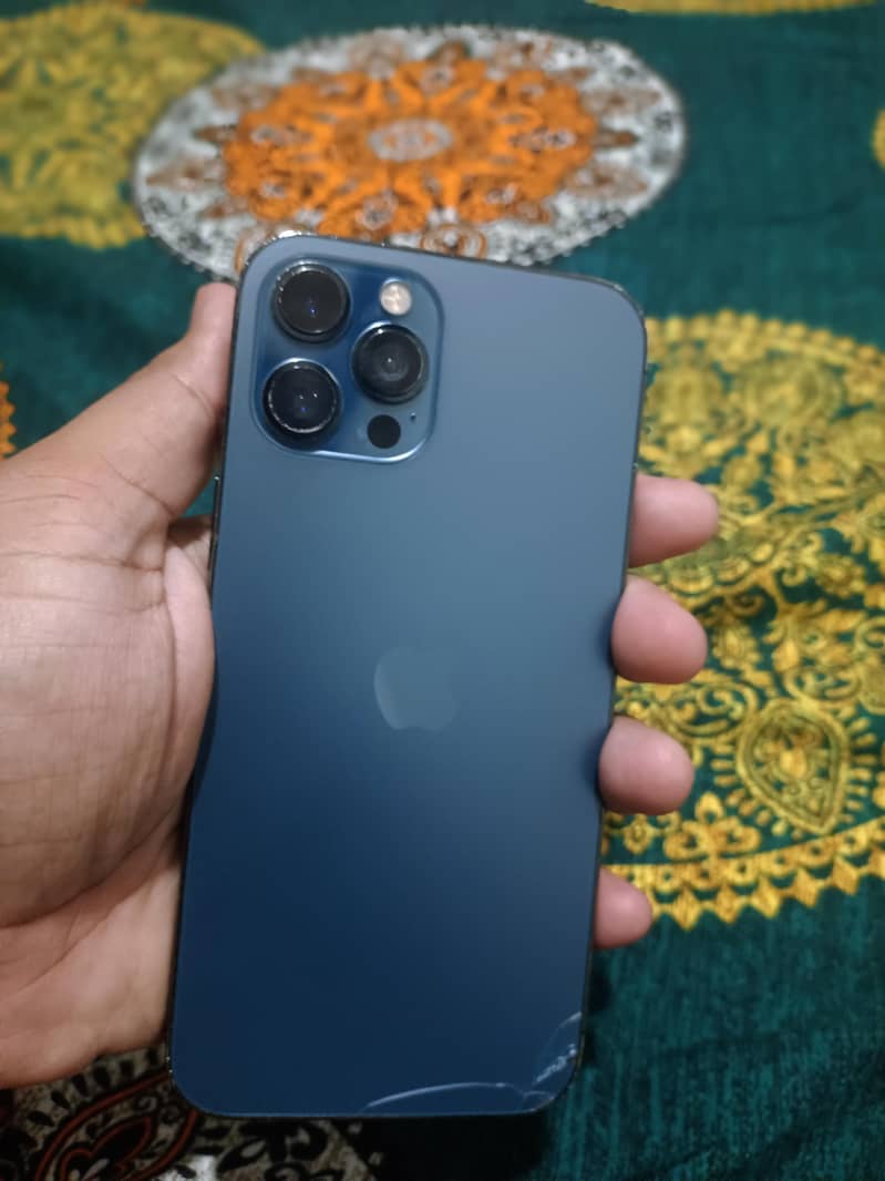 Apple iPhone 12 Pro Max 3
