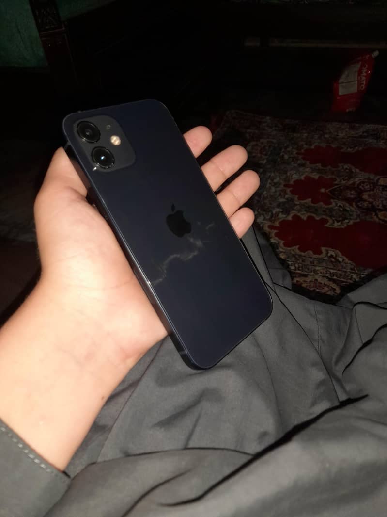 Apple iPhone 12 5