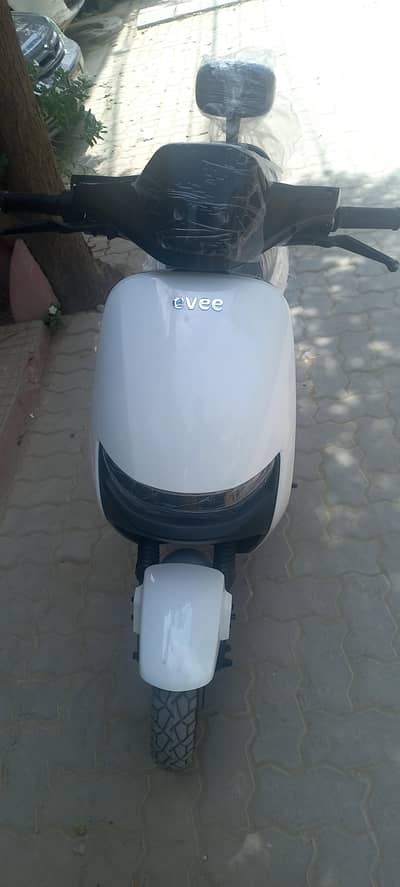 evee mito plus
