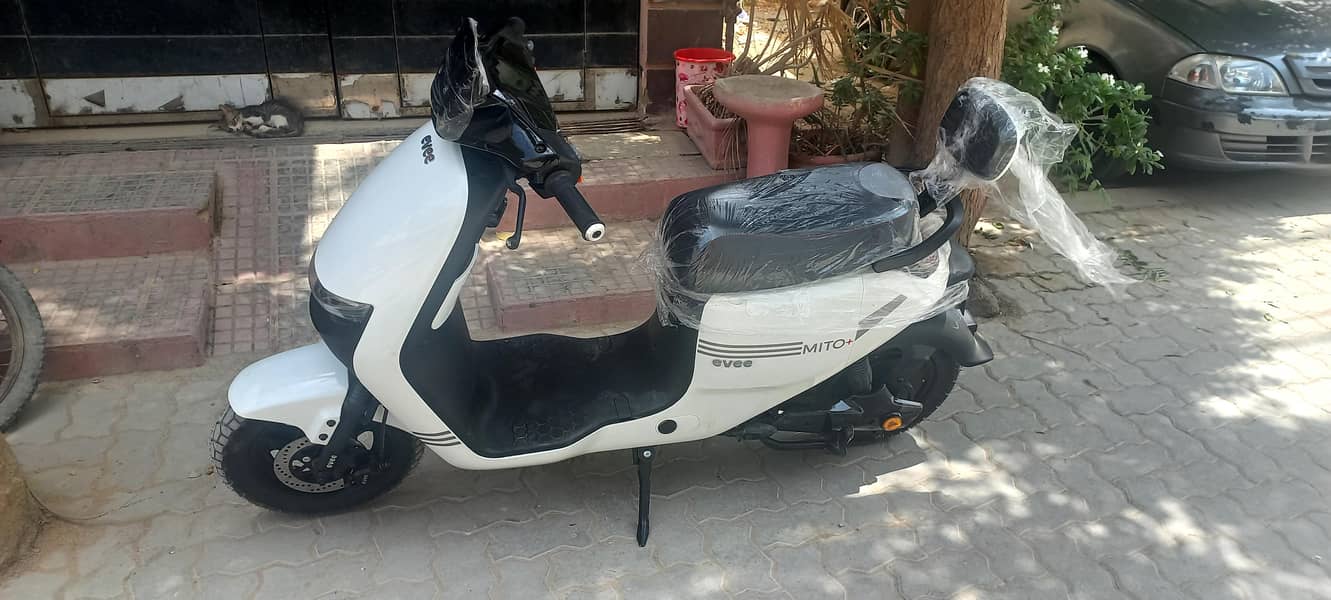 evee mito plus 2