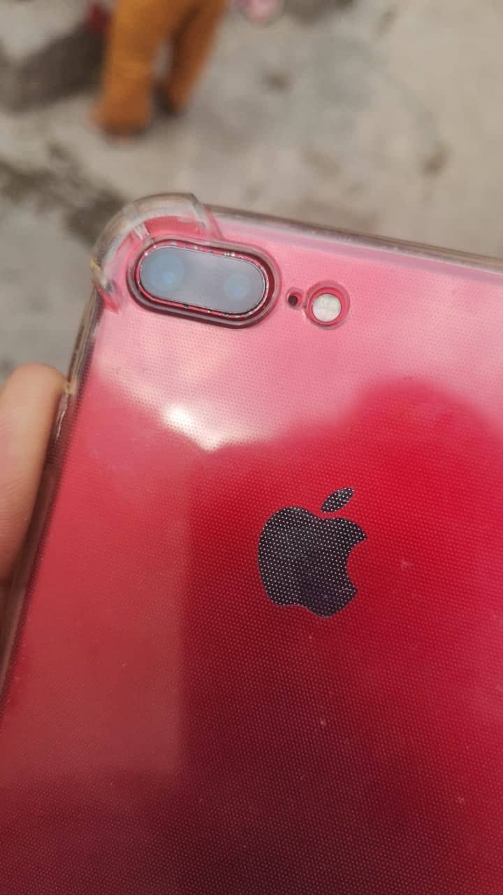 Apple iPhone 7 Plus 1