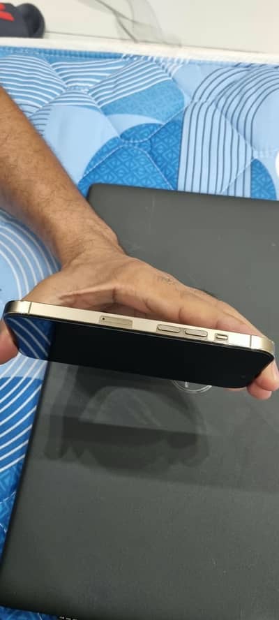 Apple iPhone 14 Pro