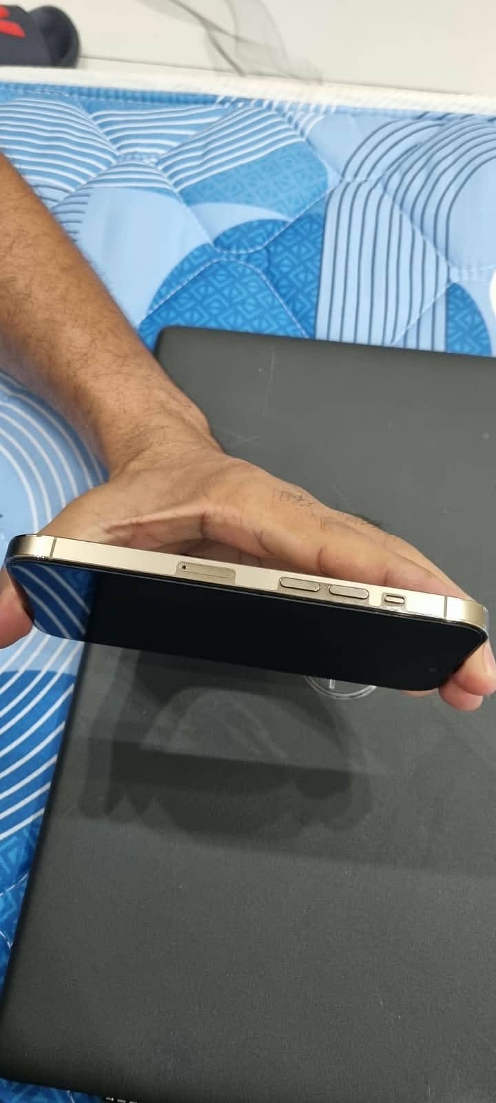 Apple iPhone 14 Pro 0