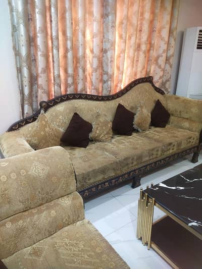 3 2 1 sofa set urgent sale