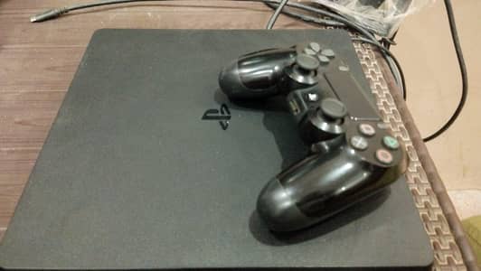 Playstation 4 Slim 1Tb Jailbreak with box