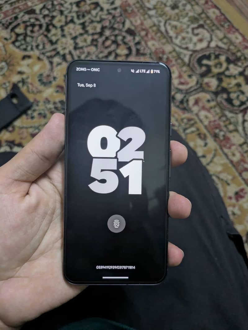 Google Pixel 8 6