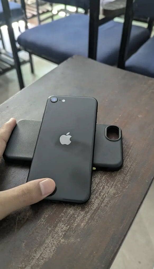 Apple iPhone SE 1