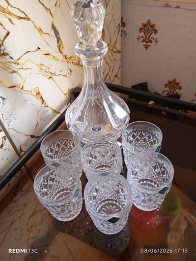 urgent sell crystal glass set