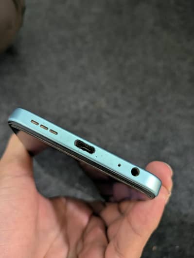 Tecno Spark Go 2