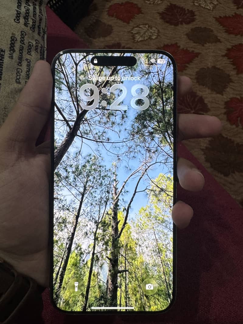 Apple iPhone 15 Pro Max 2