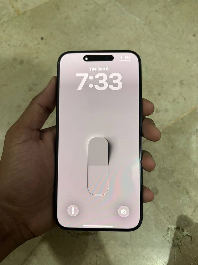 Apple iPhone 15 Pro Max 3