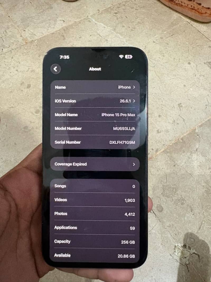 Apple iPhone 15 Pro Max 13