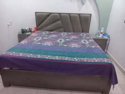 Double Bed set with two side tables